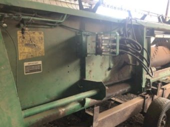 John Deere 920 20ft Header Front