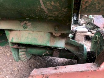 John Deere 60 Series Header Tank
