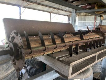 John Deere 9600/9610 Straw Chopper