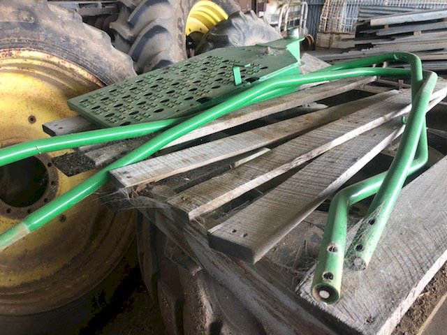 John Deere Header Ladder