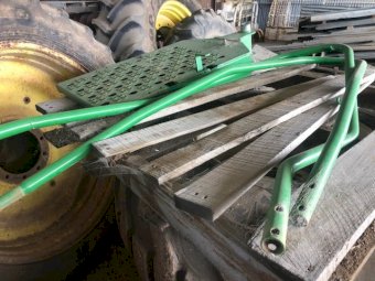 John Deere Header Ladder