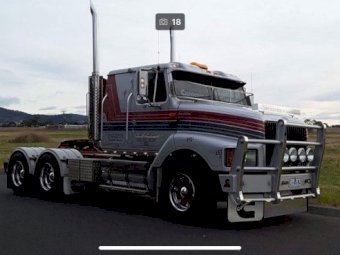 1993 International   3600 S Line Prime Mover
