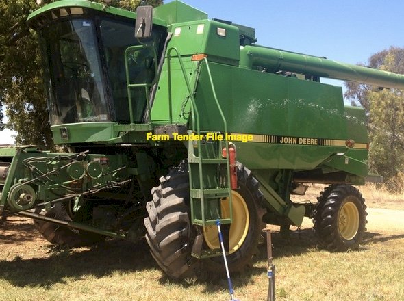 John Deere 9600 Header with 26' Open Front