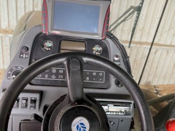 New Holland 9482 Versatile Tractor