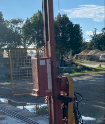 Farmforce Post Driver