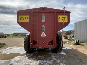 2011 Finch 30 Tonne Chaser bin