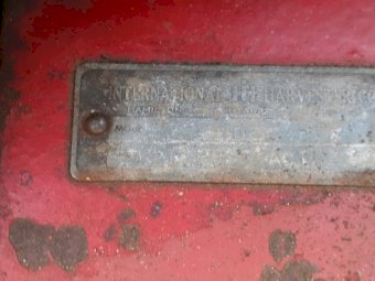 International TD5  Crawler (NO GST on this lot)