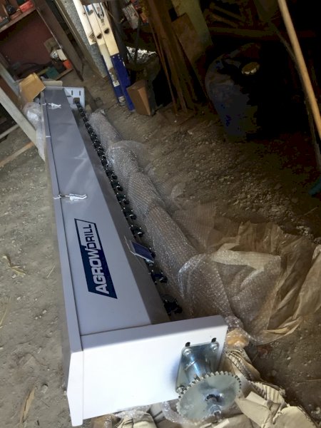 AGROWDRILL Small Seed Box - all offers considered