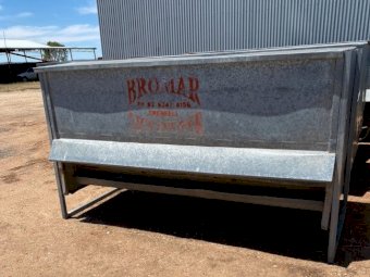 7 Bromar Sheep Feeders