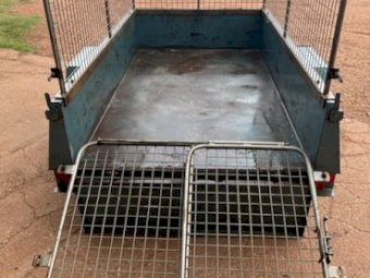 Dean Trailer 6x4 with Removable Crate