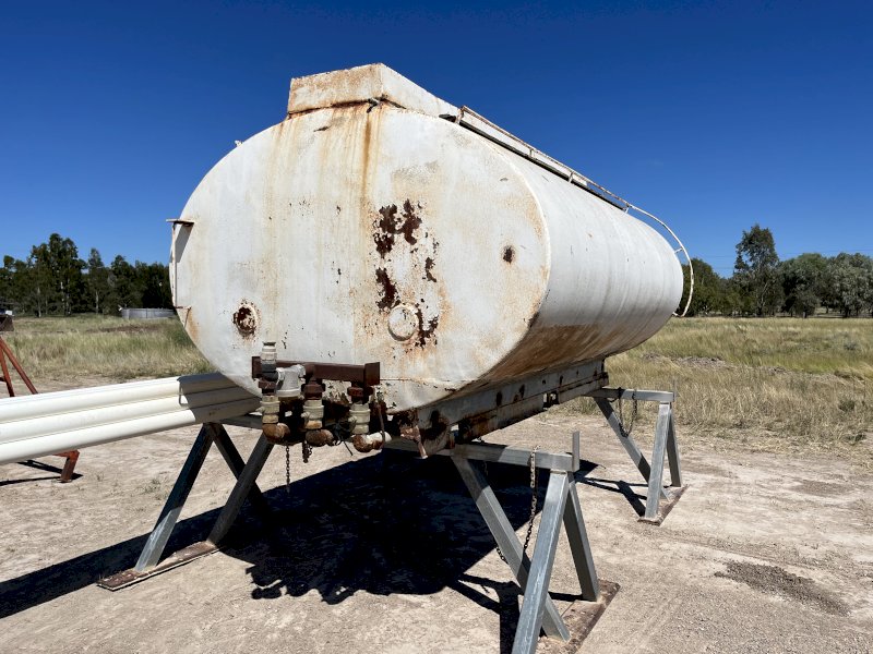 Under Auction - (A166) 8000 Lt Diesel Fuel Tank (Clearance Item) 