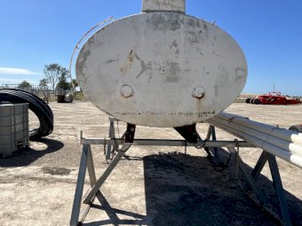 Under Auction - (A166) 8000 Lt Diesel Fuel Tank (Clearance Item) 