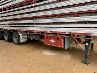 1998 Duncan 4x2 Stockcrate