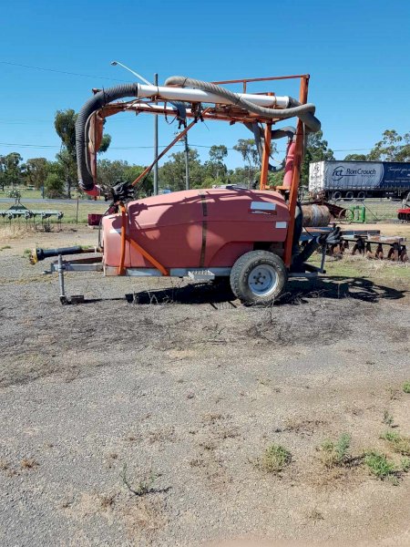 Vineyard Sprayer 1500L