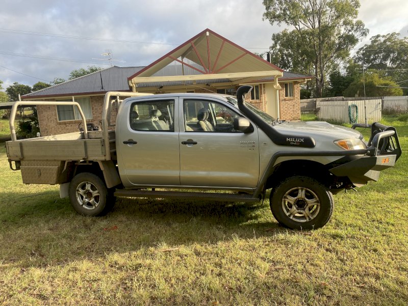2006 Toyota Hilux D4D Dual Cab Ute