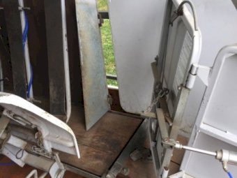 Under Auction - (A166) Hecton Mobile Crutching Trailer 