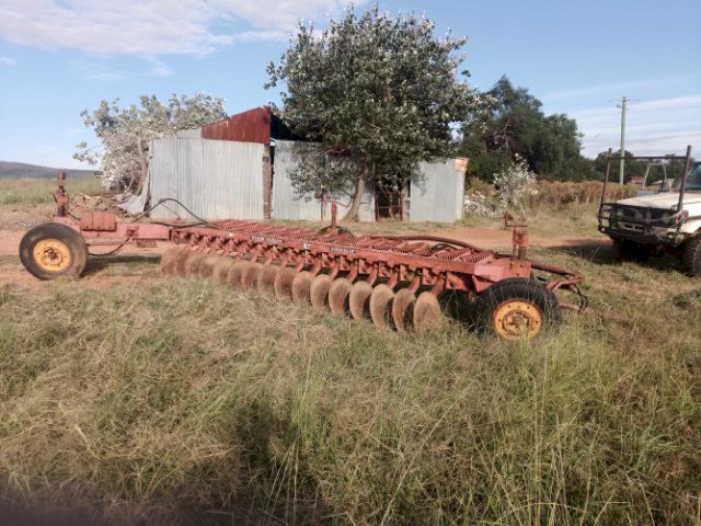Massey Ferguson One way Plough