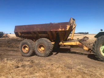 Steiger Panther II with Volvo Dumper