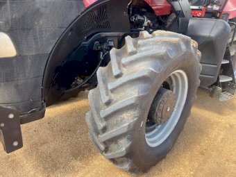 2014 Case IH Magnum 235 with FEL Re-Mapped to 295Hp