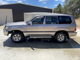 2003 Toyota Landcruiser GXL Wagon