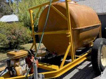 Trailing Fire Fighter/Chemical Hand Spray Tank