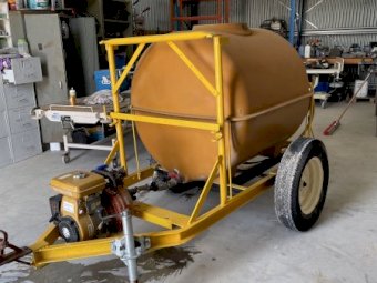 Trailing Fire Fighter/Chemical Hand Spray Tank