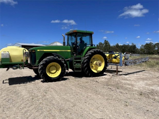 (A167)  24m Hayes Linkage Sprayer (Clearance Item)