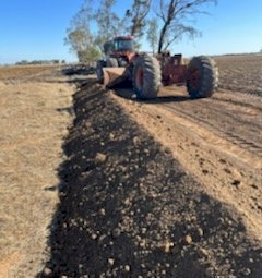 Under Auction - (A180) Home Made 21' Cut Road Grader 
