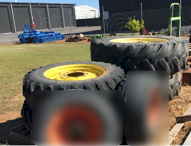 John Deere 6400 Front & Rear Tyres & Rims