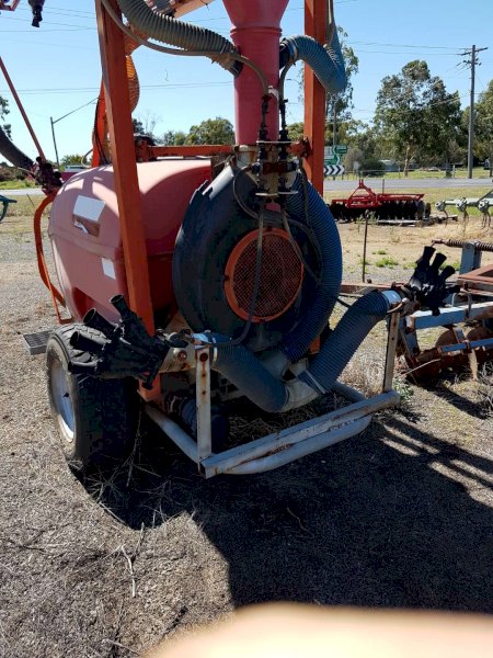 Vineyard Sprayer 1500L