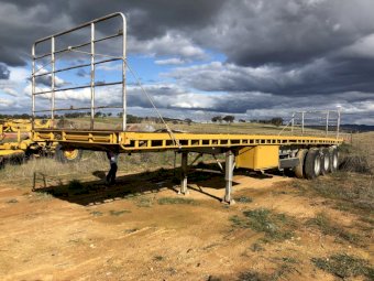 1980 40' Freighter Tri Axle Trailer
