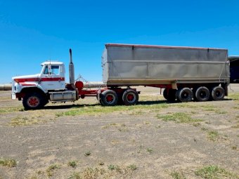 (A168) 1989 International S Line Prime Mover