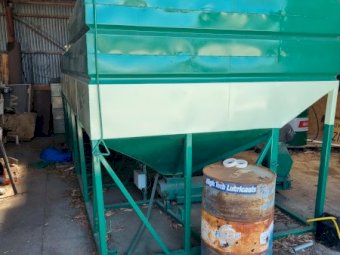 Under Auction - (A167) 3 Bin Vennings Grouper Bin 