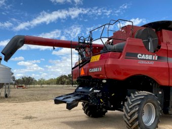 2010 Case IH 7120 Header