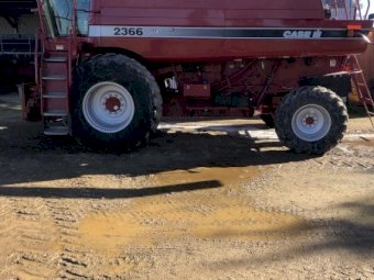 2002 Case 2366 with 1010 25ft Front and Comb Trailer