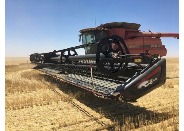2017 Case 7240 Header with 35ft MacDon Front & 3016 15ft Pick up Front