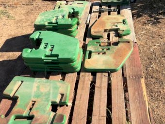 14 x John Deere Suitcase Weights