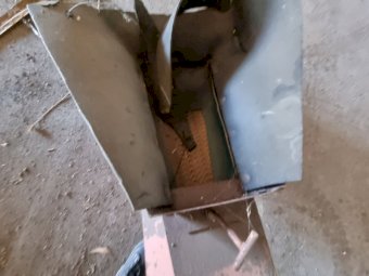 Under Auction - (A168) Riteway 35-200 Grain Conveyor 