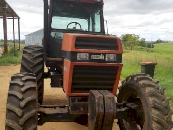 Under Auction - (A172) 1989 Case IH 2096 Tractor 