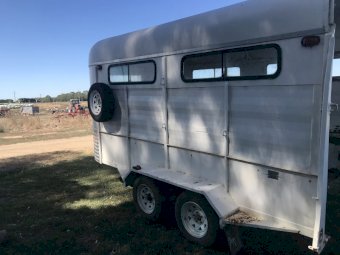 Horse Float (Project)