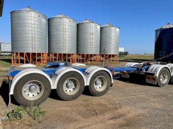 Under Auction - (A168) 2020 AM Trailers Tri-Axle A Dolly 