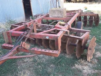 International 24 plate Offset Disc