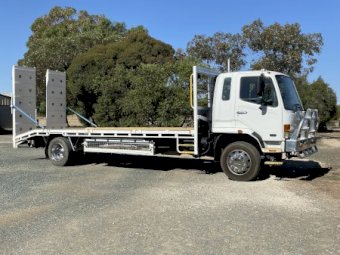 2004 Mitsubishi Fighter FM67 Beaver Tail Truck