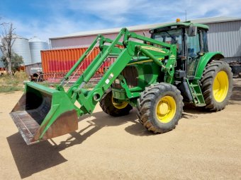 Under Auction - (A181) 2004 John Deere 6520SE Tractor With FEL & Attachments. 