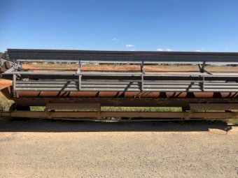 Gleaner M3 Header and 22ft Front