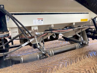 2015 Bourgault 2200 Air Cart