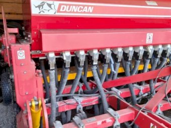 Duncan Eco Seeder Drill
