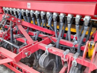 Duncan Eco Seeder Drill
