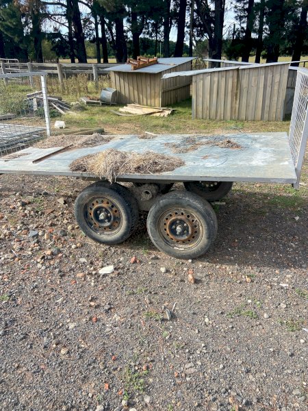Flat Top Farm Trailer