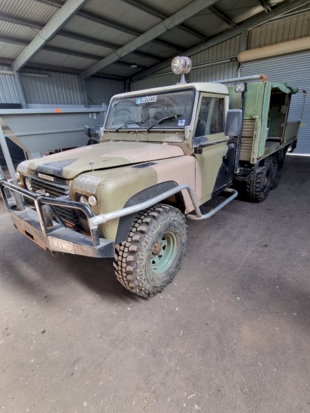 Under Auction - (A170) 1983  Landrover Perentie 6X6 Ute 